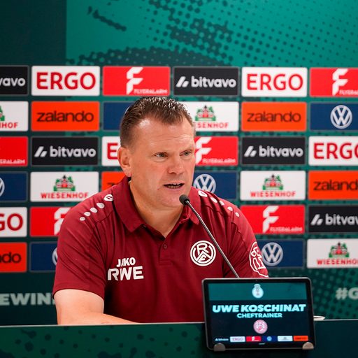 Pressekonferenz nach FC St. Pauli