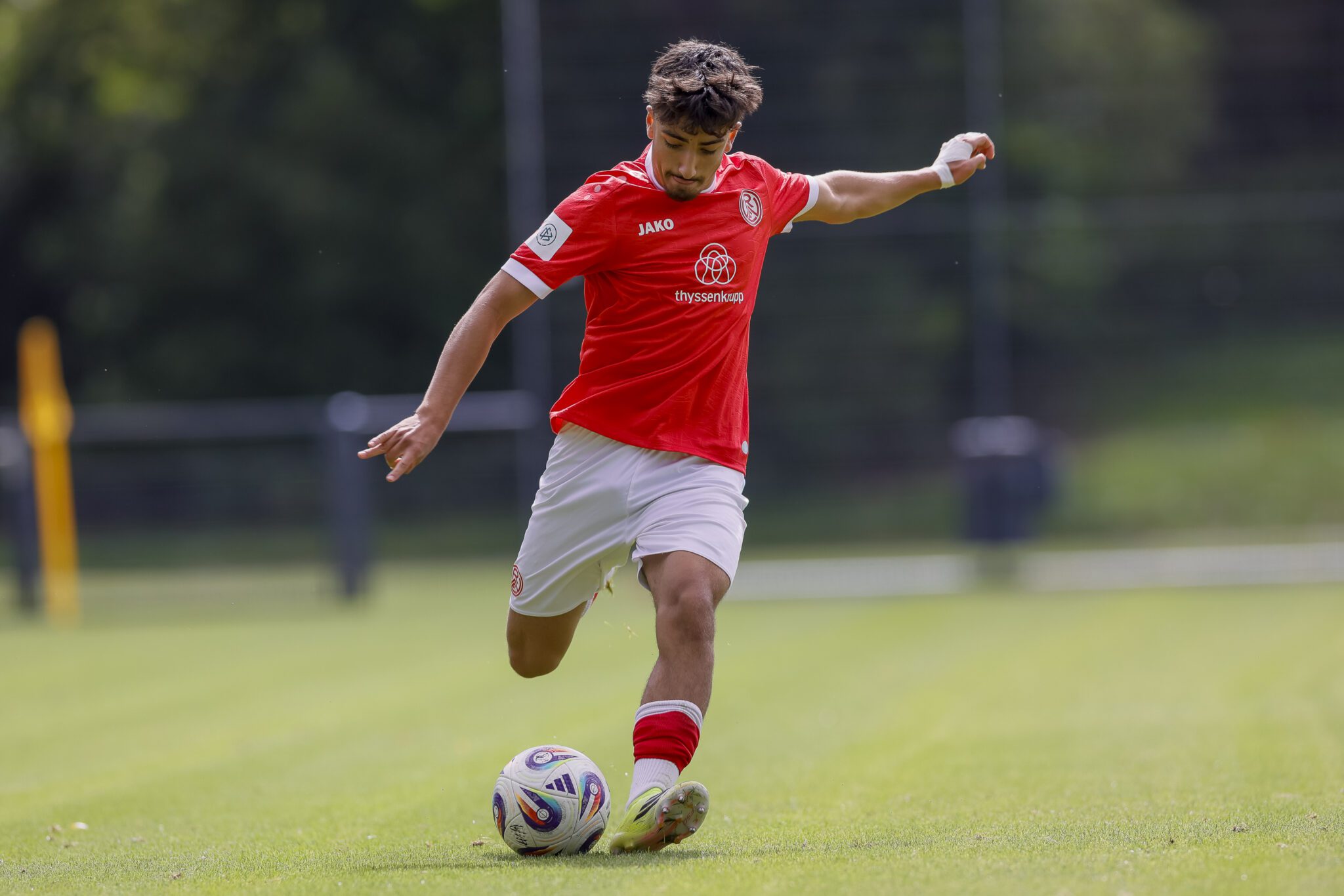 U17 von Rot-Weiss Essen hatte Ligaprimus Borussia Dortmund am Rande einer Niederlage. – Rot-Weiss Essen