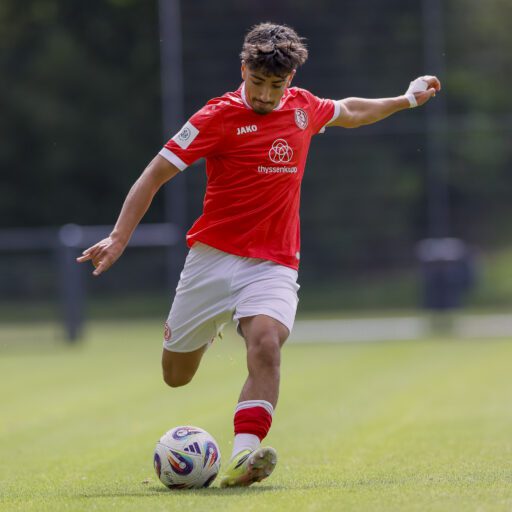 U17 von Rot-Weiss Essen hatte Ligaprimus Borussia Dortmund am Rande einer Niederlage.