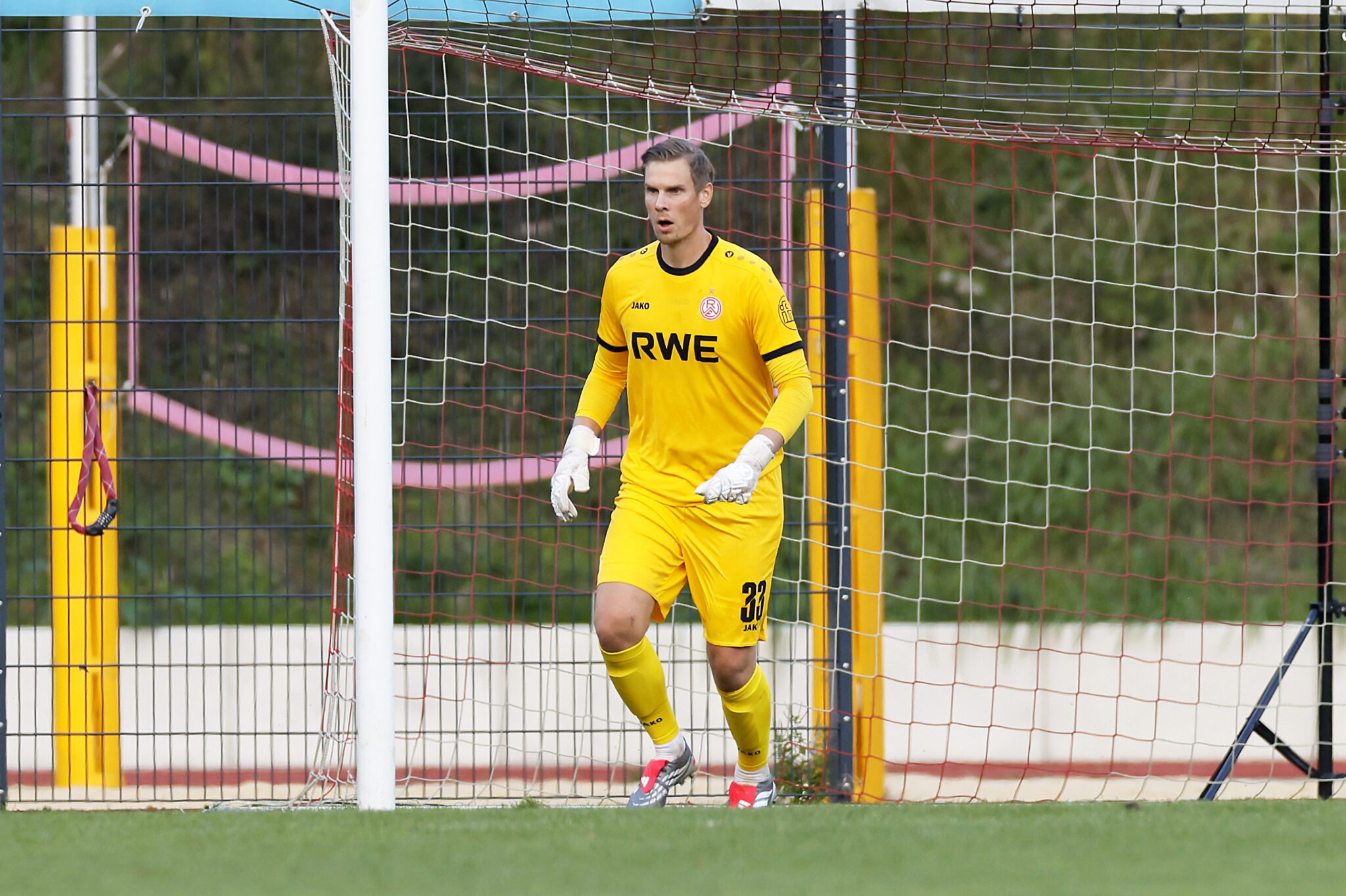 RWE gewinnt Testspiel beim SV Schermbeck mit 7:0 – Rot-Weiss Essen