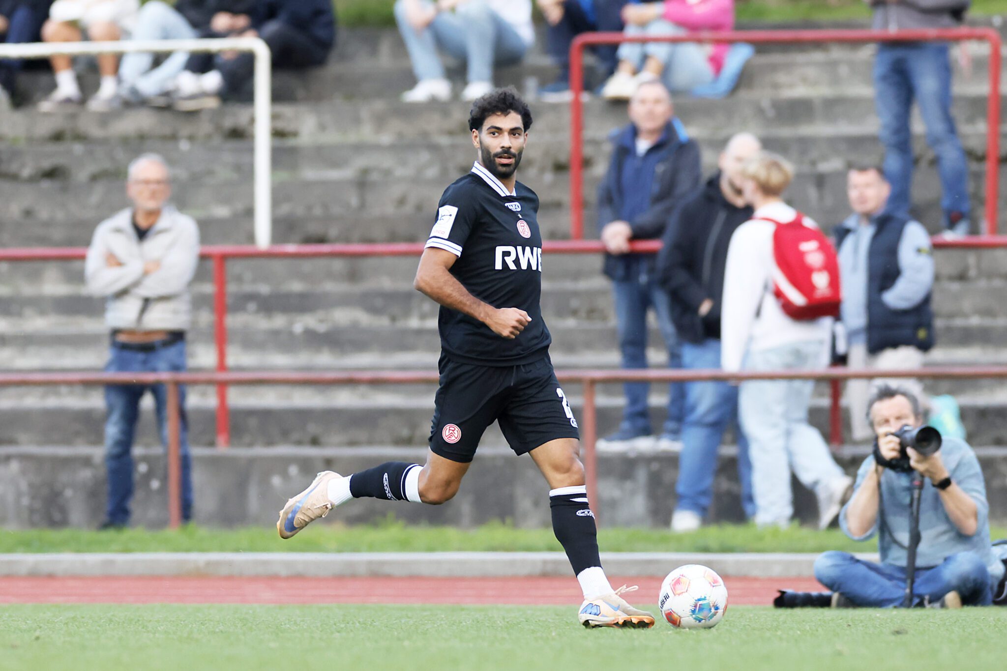 RWE gewinnt Testspiel beim SV Schermbeck mit 7:0 – Rot-Weiss Essen