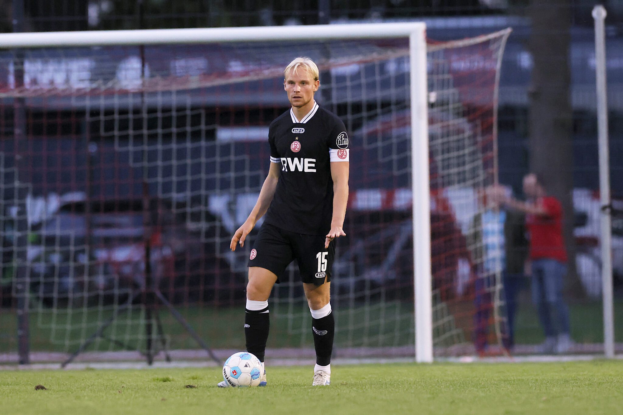 RWE gewinnt Testspiel beim SV Schermbeck mit 7:0 – Rot-Weiss Essen