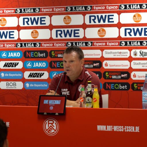 Pressekonferenz nach Würzburg