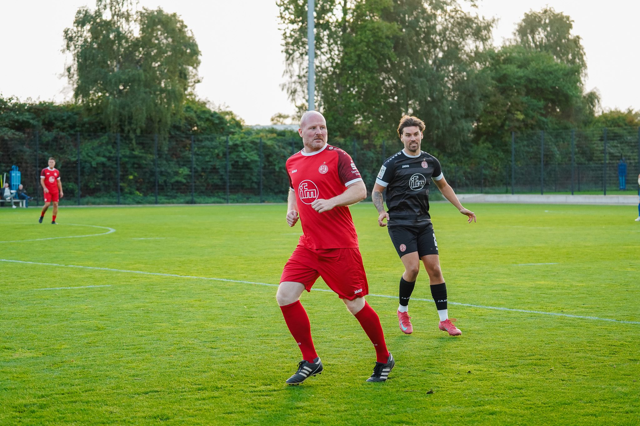RWE-Blitzturnier „Vorstand & Friends“: Gemeinsamer Fußballabend an der Hafenstraße – Rot-Weiss Essen
