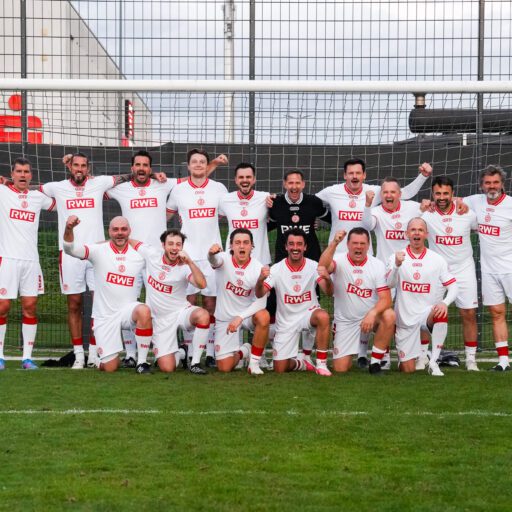 RWE-Blitzturnier „Vorstand & Friends“: Gemeinsamer Fußballabend an der Hafenstraße