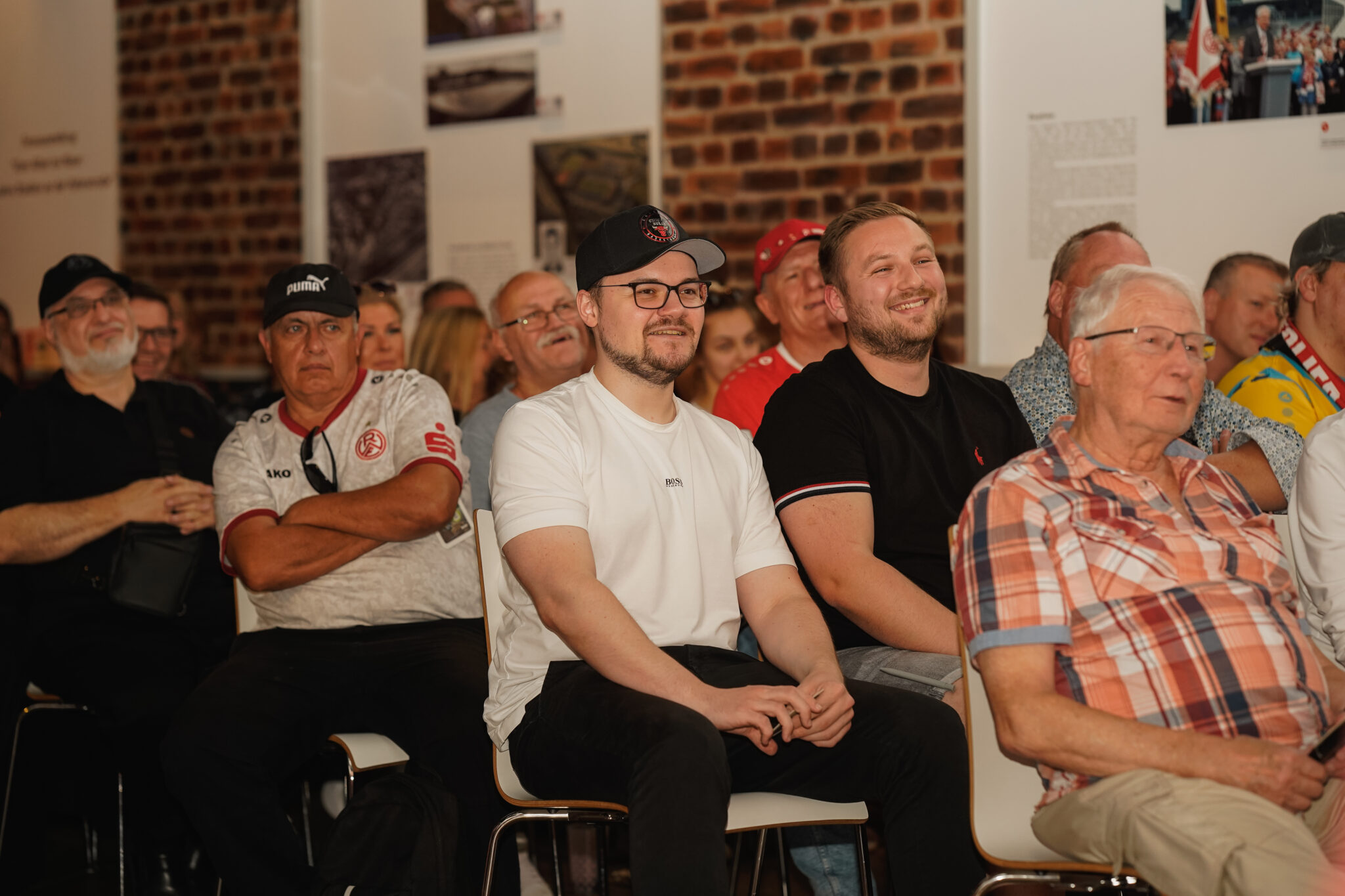 Großer Andrang: 270 RWE-Fans kamen zum ersten Zechenabend – Rot-Weiss Essen