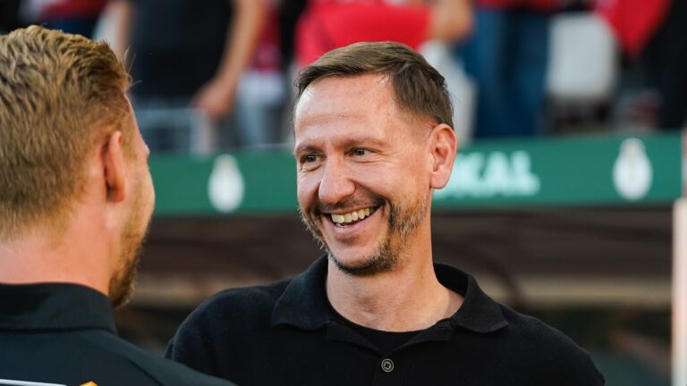 Liebe Fans von RWE, Mitglieder und Gäste! – Rot-Weiss Essen