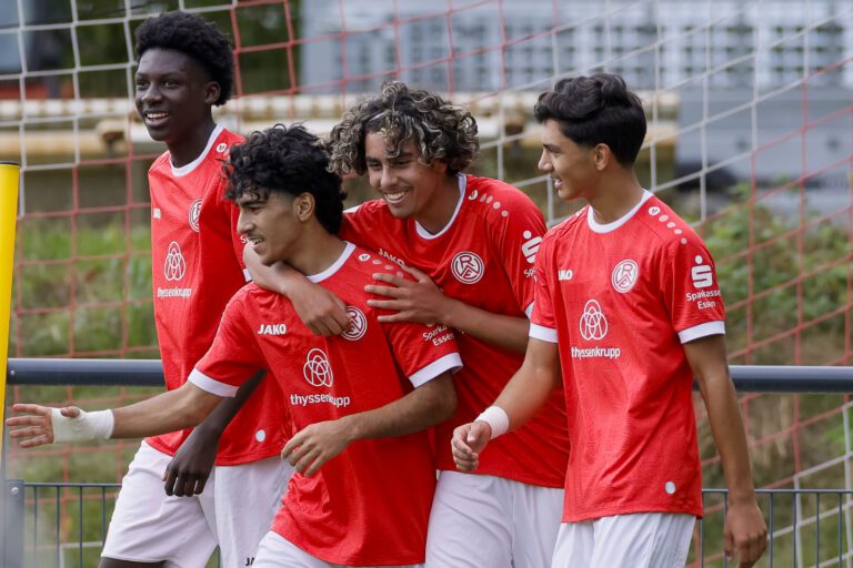 U17 feiert 6:0-Kantersieg gegen den Wuppertaler SV – Rot-Weiss Essen