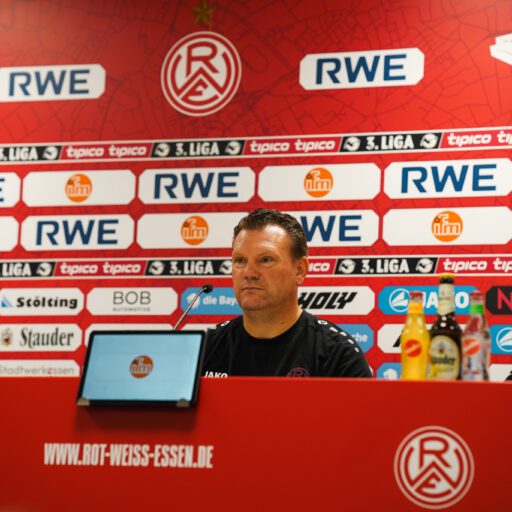 Pressekonferenz vor Fortuna Köln