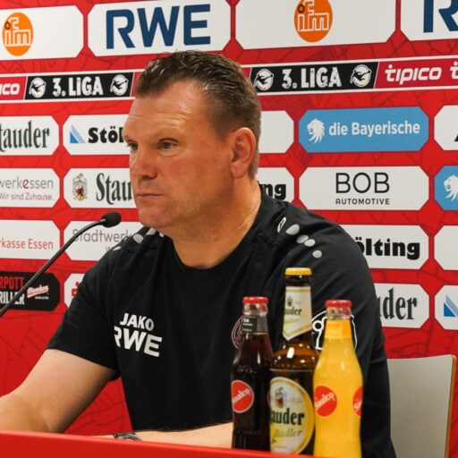 Pressekonferenz vor Großaspach