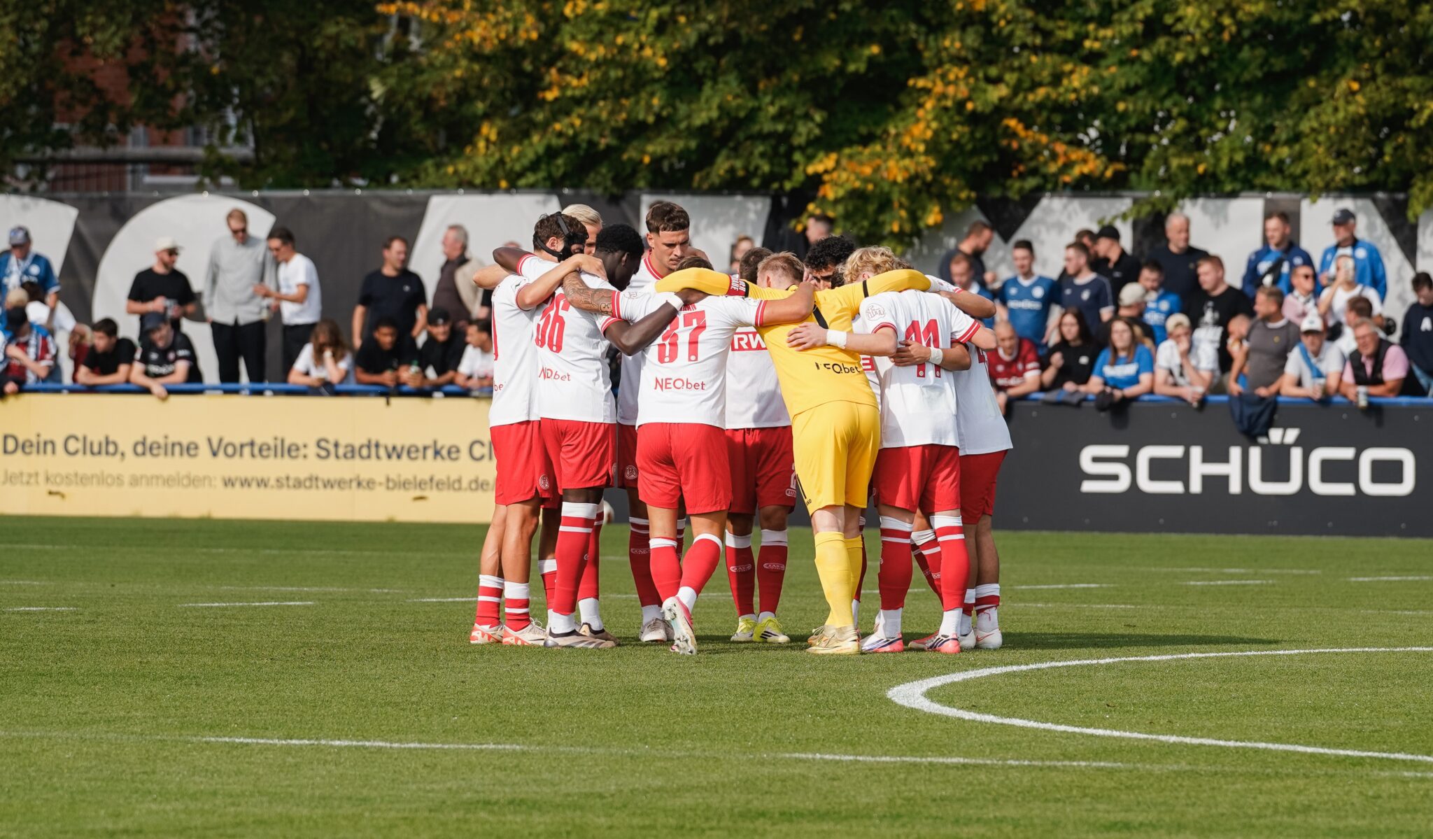 Starker Auftritt im Test: RWE trennt sich von Bielefeld mit 2:2 – Rot-Weiss Essen