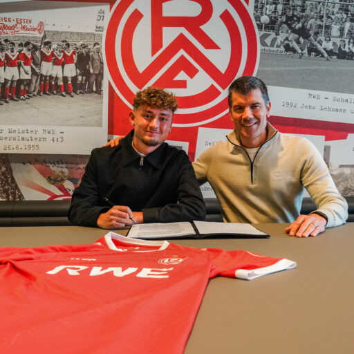 Profivertrag bei RWE für Fadih Vasic